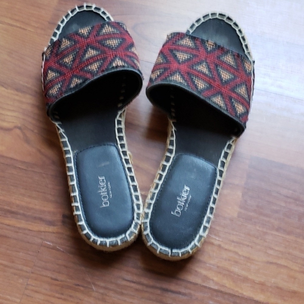 Botkier Jenny Red Triangle Boho Print Slide Sandals 7M - Picture 9 of 10